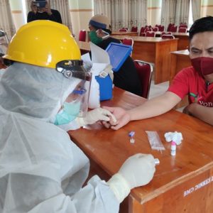 Puluhan Wartawan di Kolaka Jalani Rapid Test