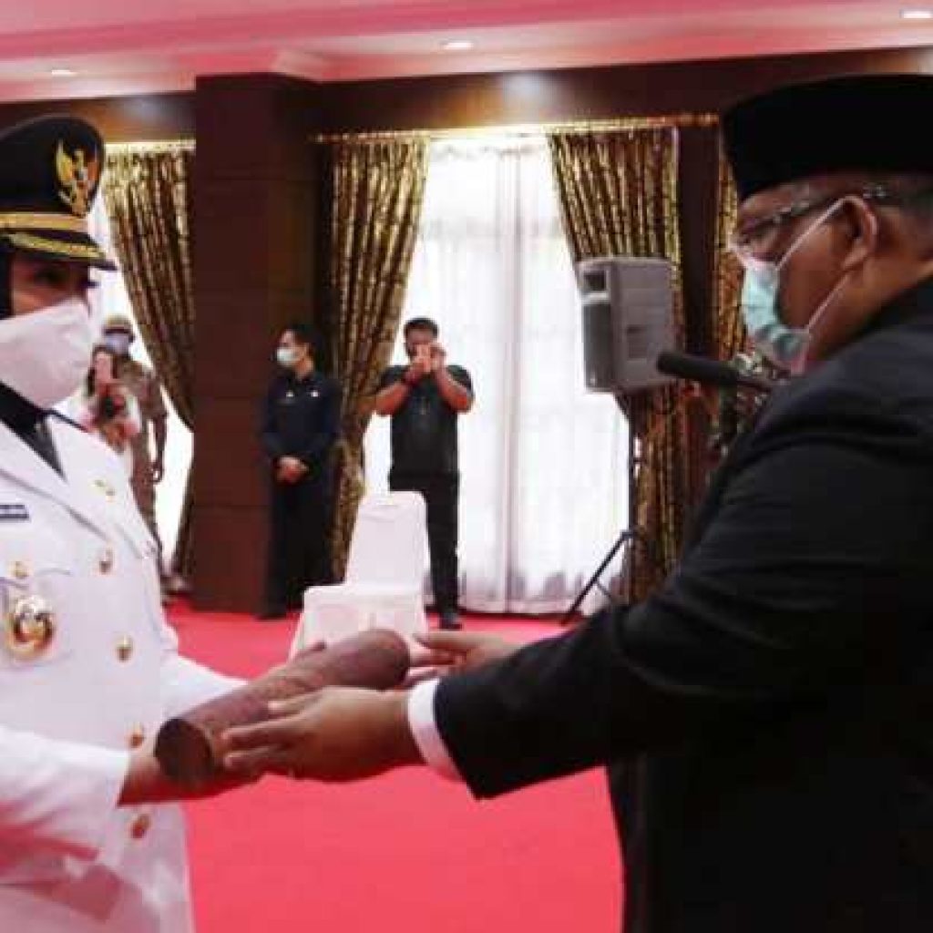 Siska Karina Imran Resmi Dilantik sebagai Wakil Wali Kota Kendari