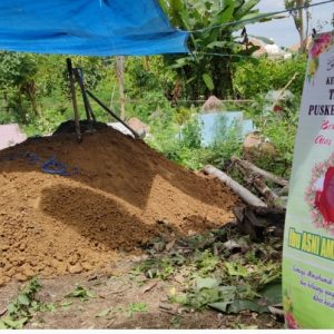 Permintaan Keluarga dan Penghargaan sebagai Tenaga Medis, Pasien Covid-19 Kolaka yang meninggal dipulangkan ke kampungnya.