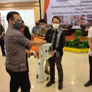 PT Ceria Beri Bantuan Ventilator Covent-20 pada RSBG Kolaka 