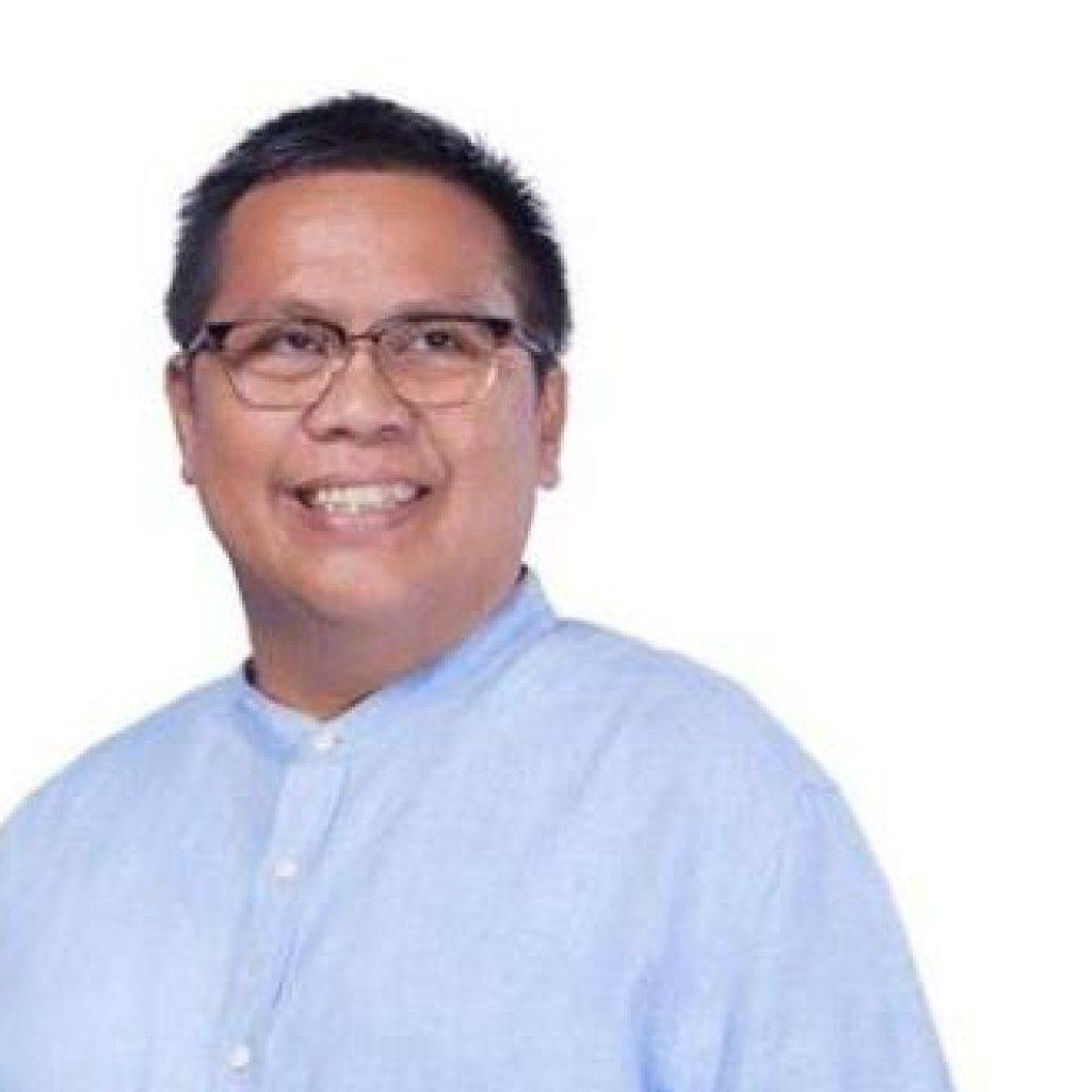 dr. Hakim Nur Mampa, Anggota Komisi I DPRD Kolaka