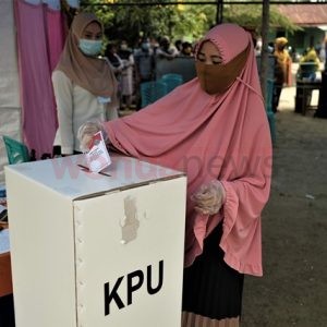 Warga Lalolae antusias salurkan hak suara pada Pilkada Kolaka Timur