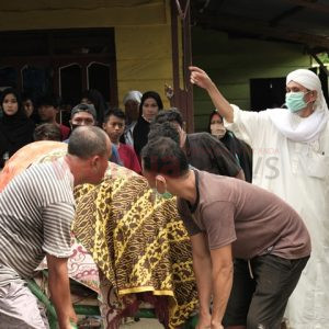 Tak terima pakai peti, jenazah pasien Covid-19 direbut paksa