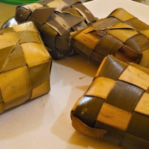 Cegah Kerumunan Warga, Tradisi Lebaran Ketupat di Kolaka ditiadakan