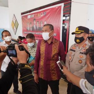 Bupati Kolaka apresiasi Polres gelar vaksinasi massal