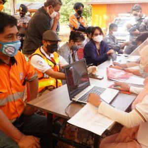 Pemerintah Gandeng PT CNI Vaksinasi 1400 Warga di Kolaka