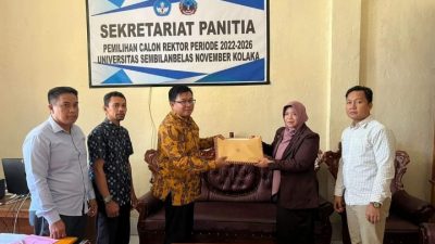 Berkas Calon Rektor USN Kolaka diserahkan ke Senat