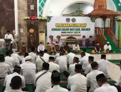 Bupati Kolaka Melepas 161 Jamaah Calon Haji Kuota Tahun 2022