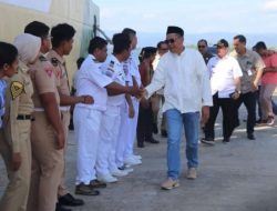 Bupati Kolaka Resmikan Pelayaran Perdana Kapal Perintis KM Sabuk Nusantara 44