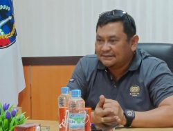Dirut Perumda Aneka Usaha Kolaka Mendaftar Sebagai Cabup di Partai Golkar