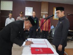 Akbar Kembali Dilantik Sebagai Penjabat Sekda Kolaka