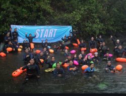 PT Vale Rayakan Open Water Renang Lintas Danau di Sorowako