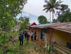 Baznas Bantu Warga Baula Atap Rumahnya Diterbangkan Angin Kencang