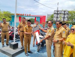 Bupati Kolaka Serahkan 62 Unit Kendaraan Roda Dua Bagi Petugas Lapangan