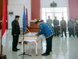 Rektor USN Dr Nur Ihsan Lantik 27 Dosen dan 97 PPPK