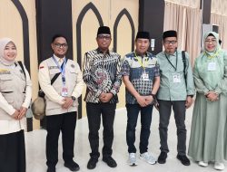 Hargai Toleransi, Ketua DPRD Kolaka Dampingi Jamaah Calhaj hingga di Makassar