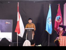 Bupati Berharap Lulusan USN Jangan Hanya Cari Kerja, Tapi Ciptakan Lapangan Kerja