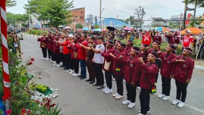 126 Peserta Barisan Gerak Jalan Santai Semarakkan Hut ke-81 RI di Kolaka
