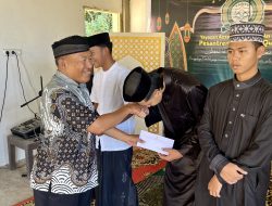 Baznas Kolaka Salurkan Bantuan Pendidikan dan Bantuan BPJS Ketenagakerjaan